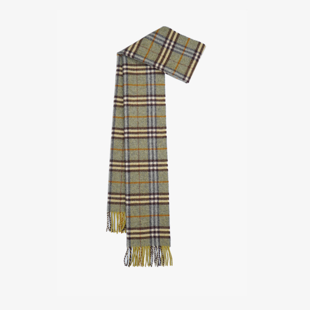 Burberrys Lambswool Plaid Print Pre-Loved Scarf