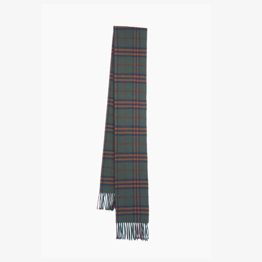 Burberrys Lambswool Plaid Print Pre-Loved Scarf