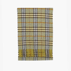 Burberrys Lambswool Plaid Print Pre-Loved Scarf