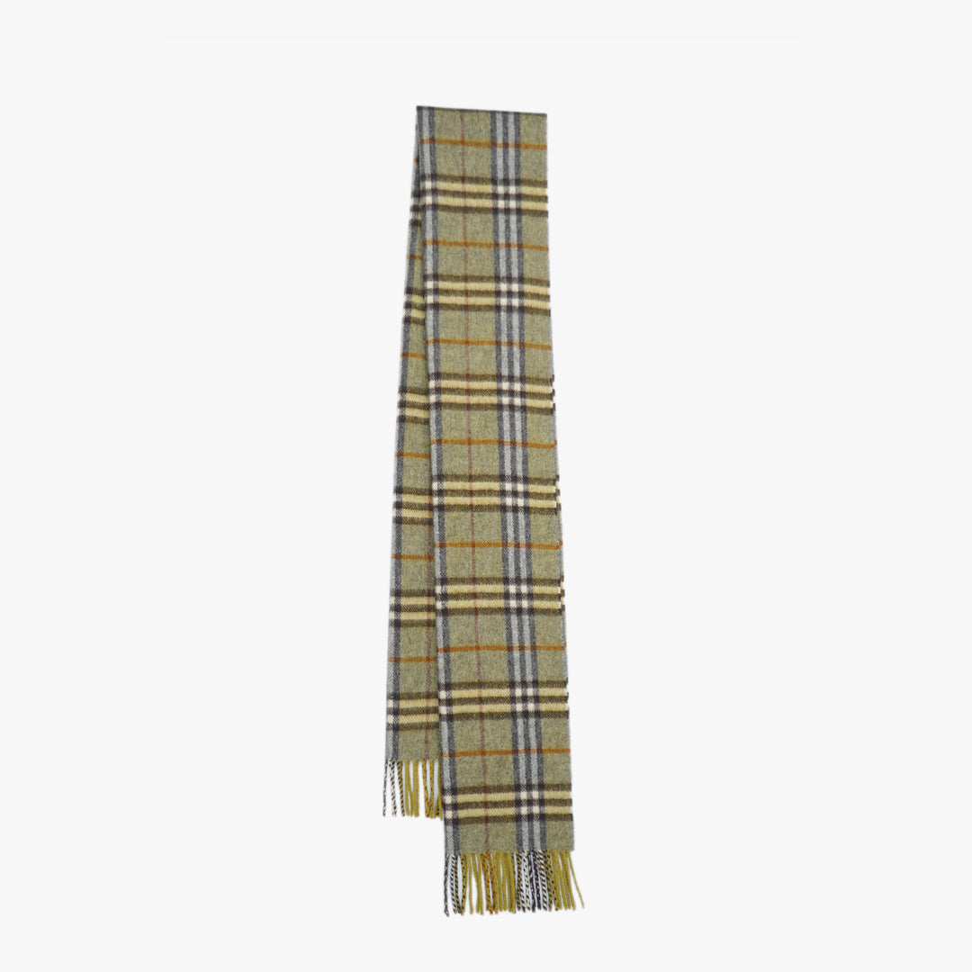 Burberrys Lambswool Plaid Print Pre-Loved Scarf