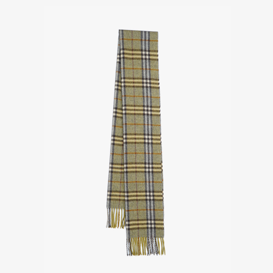 Burberrys Lambswool Plaid Print Pre-Loved Scarf