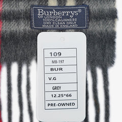 Burberry’s Cashmere Nova Check Pre-Owned Scarf