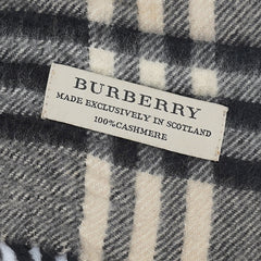 Burberry Cashmere Plaids & Check Pre-Owned Scarf